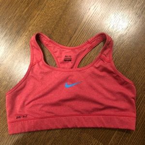 nike sports bra